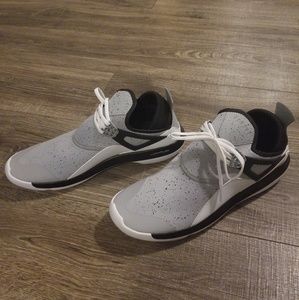 Nike Mens Jordan Fly 89 High Basketball shoe